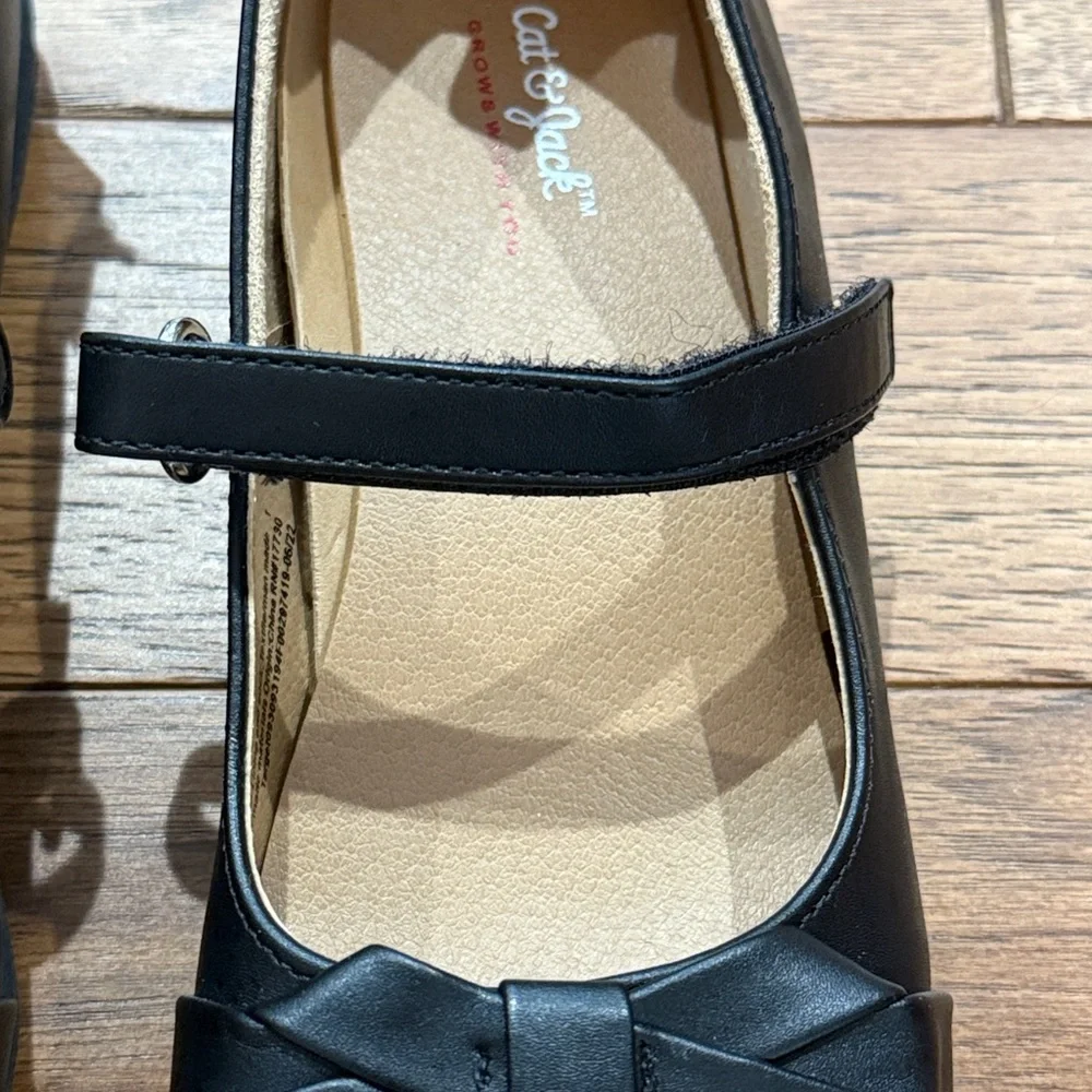 Cat & Jack Girls Black Ballet Flats - NWT - Size 1 - Grow With You